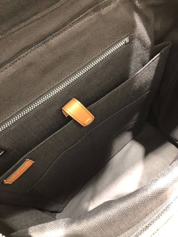 Loewe shoulder bag — AAA Quality Replica