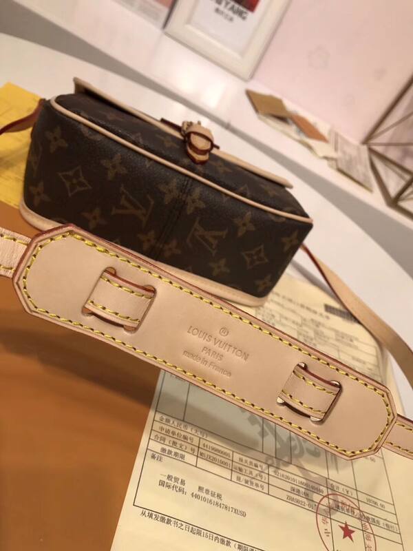 Louis Vuitton M42251 Monogram 20x13x8cm crossbody — Premium Replica