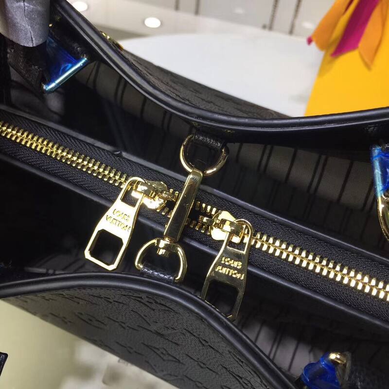 Louis Vuitton M41046 Black Monogram Empreinte 33x23x15cm work — 1:1 Replica