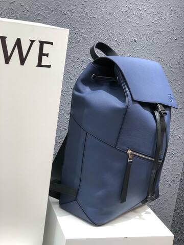 Loewe Black shoulder bag 1 1 Replica