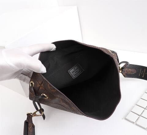 Louis Vuitton Pochette Noé M43445 Monogram 20x20x8cm bucket bag