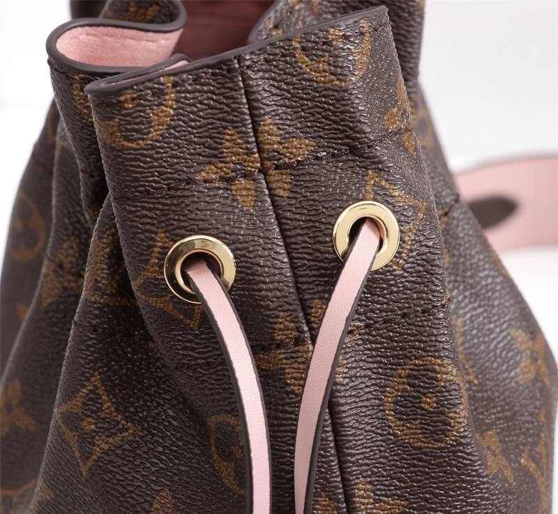 Louis Vuitton M43445 Monogram 20x20x8cm crossbody — 1:1 Replica