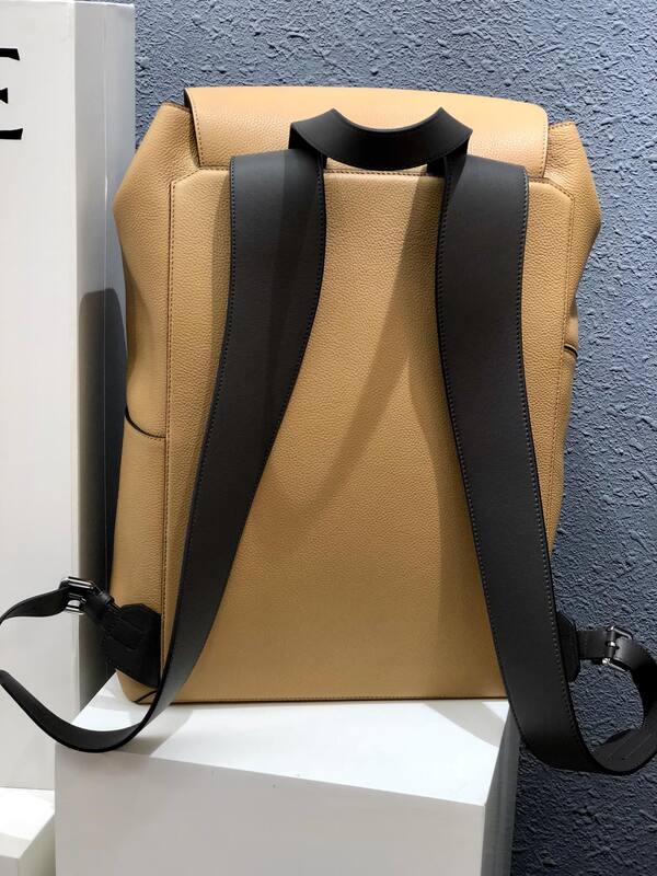 Loewe Black shoulder bag — Top Quality Replica