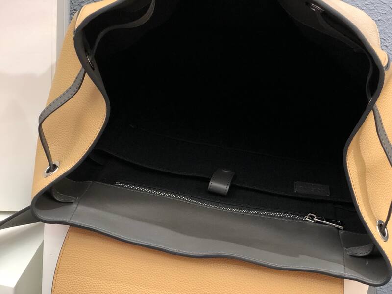 Loewe Black shoulder bag — Top Quality Replica