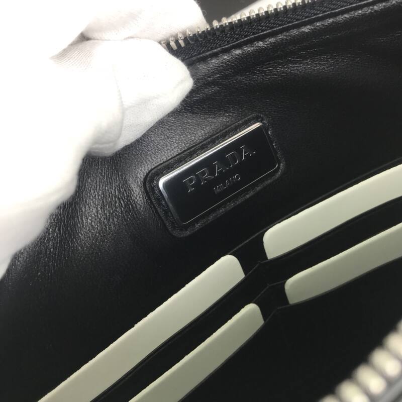 Prada Black shoulder bag — Premium Replica