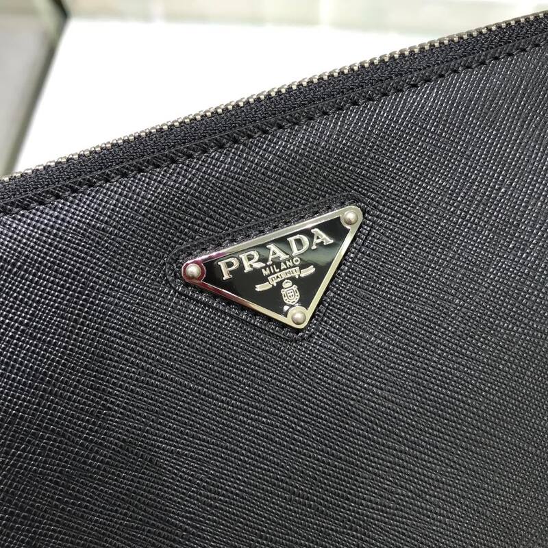 Prada Black shoulder bag — 1:1 Replica