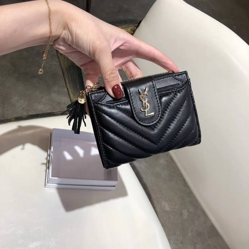 Yves Saint Laurent Black everyday — Top Quality Replica