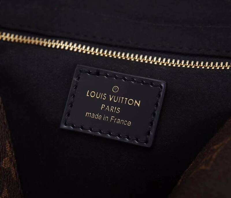Louis Vuitton Monogram Epi Black 25x19x10cm handbag — Premium Replica