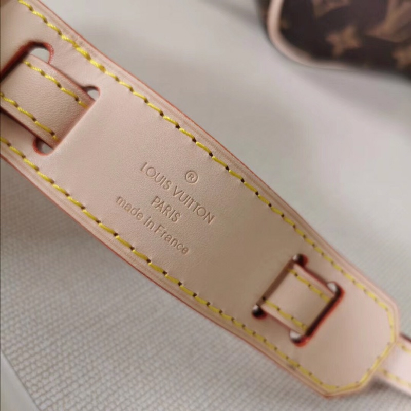 Louis Vuitton M42251 Monogram 20x13x8cm crossbody — 1:1 Replica