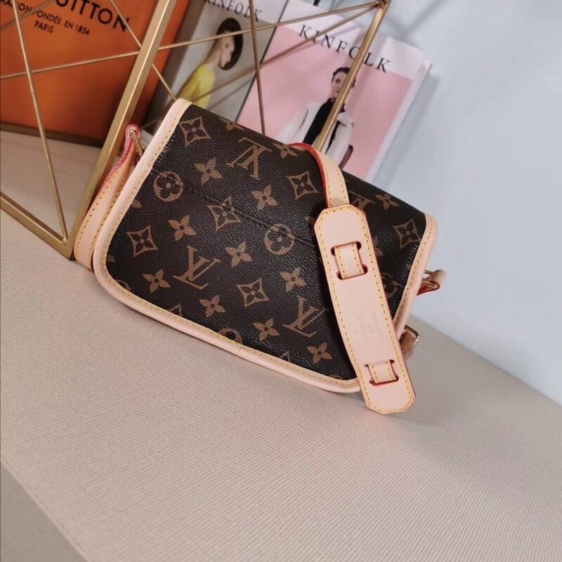 Louis Vuitton M42251 Monogram 20x13x8cm crossbody — 1:1 Replica