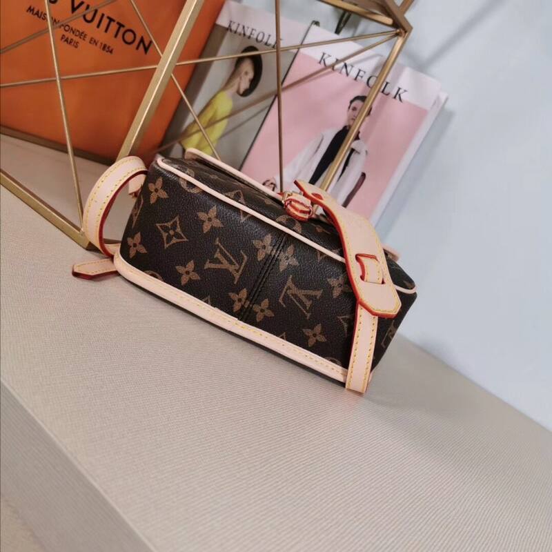 Louis Vuitton M42251 Monogram 20x13x8cm crossbody — 1:1 Replica
