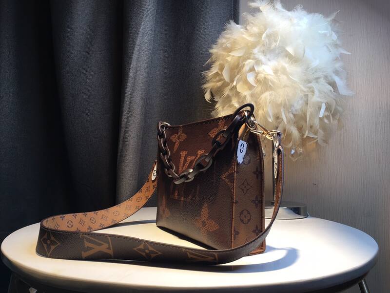 Louis Vuitton M47542 Monogram 25x20x5cm shoulder — AAA Quality Replica