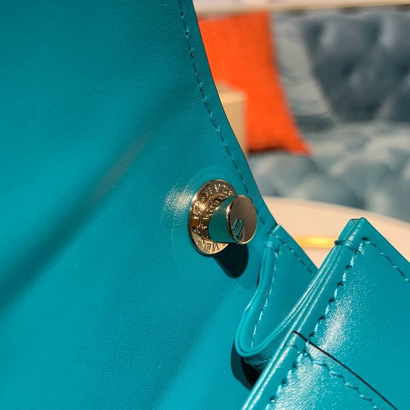 Bulgari shoulder bag — Premium Replica