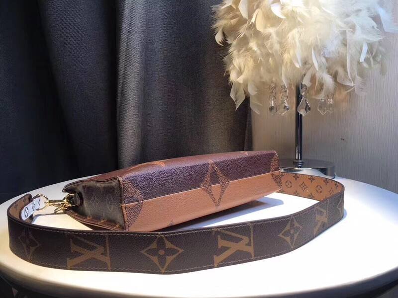 Louis Vuitton Monogram 25x20x5cm shoulder — 1:1 Replica