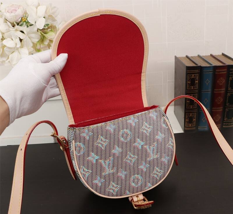 Louis Vuitton Tambourin Monogram crossbody — Premium Replica