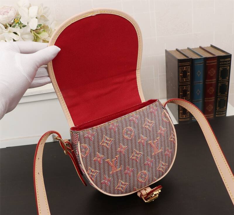Louis Vuitton Multicolor Monogram crossbody — 1:1 Replica