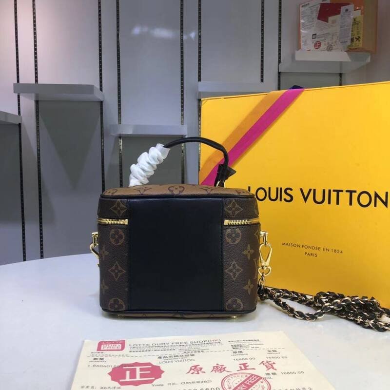 Louis Vuitton Vanity PM Monogram PM crossbody — Top Quality Replica