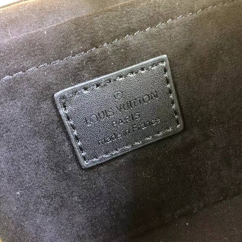 Louis Vuitton Vanity PM Reverse Monogram PM crossbody — Premium Replica