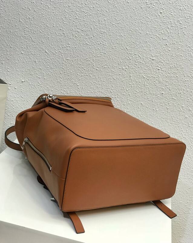 Loewe Tan smooth leather 37x41x15cm backpack — AAA Quality Replica