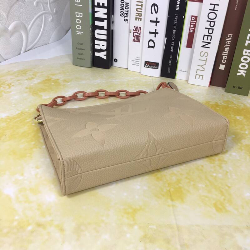 Louis Vuitton M47542 Beige Monogram Empreinte 25-20-5 crossbody — Premium Replica