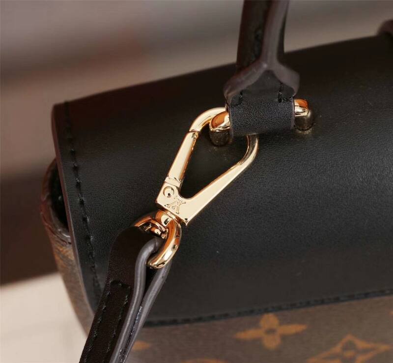 Louis Vuitton One Handle Monogram Black 23x17x8cm crossbody — Top Quality Replica