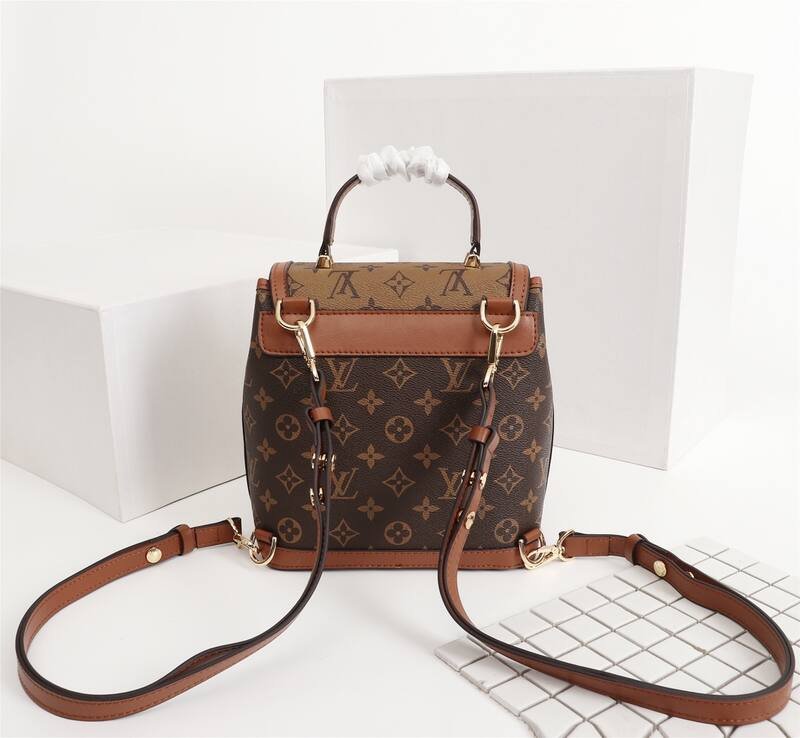 Louis Vuitton Lockme Monogram Canvas and Brown Leather 22 x everyday — AAA Quality Replica