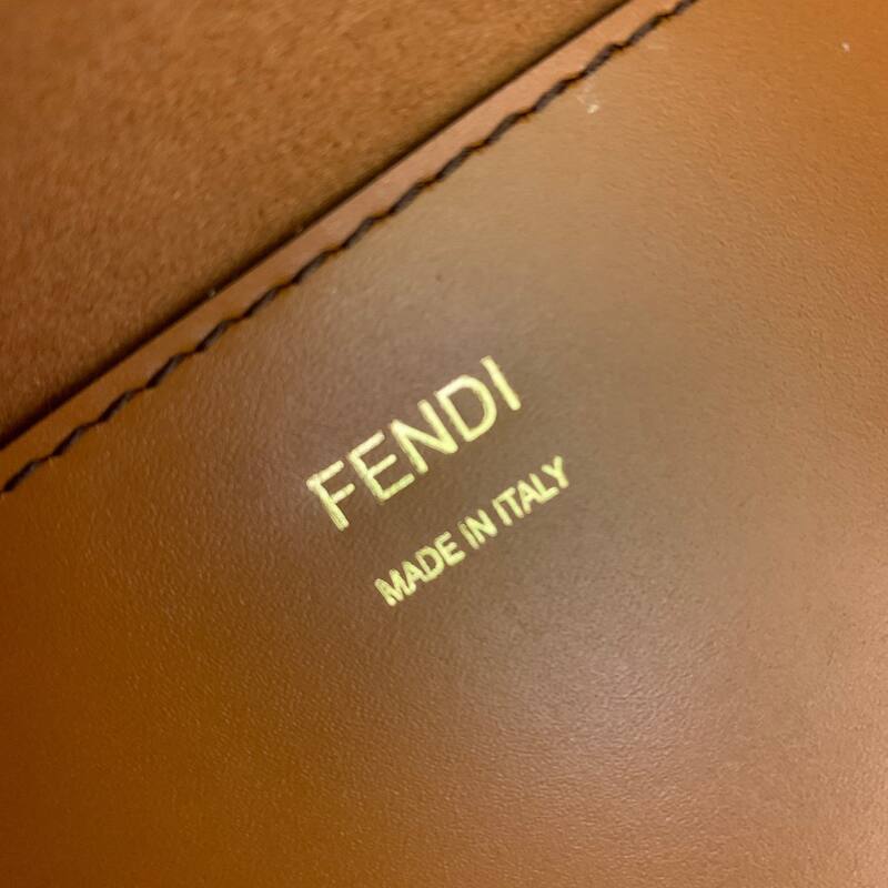 Fendi Brown 30x22x12cm shoulder bag — AAA Quality Replica