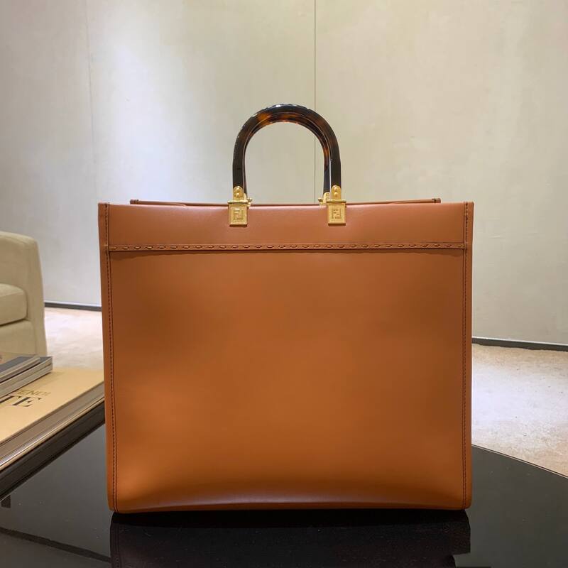 Fendi Brown 30x22x12cm shoulder bag — AAA Quality Replica