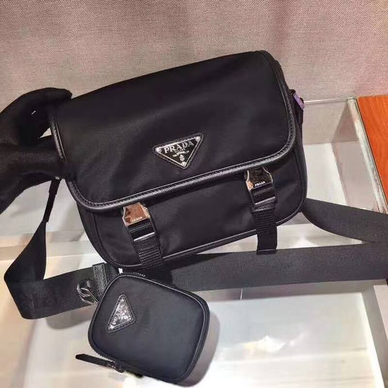 Prada Black shoulder bag — 1:1 Replica