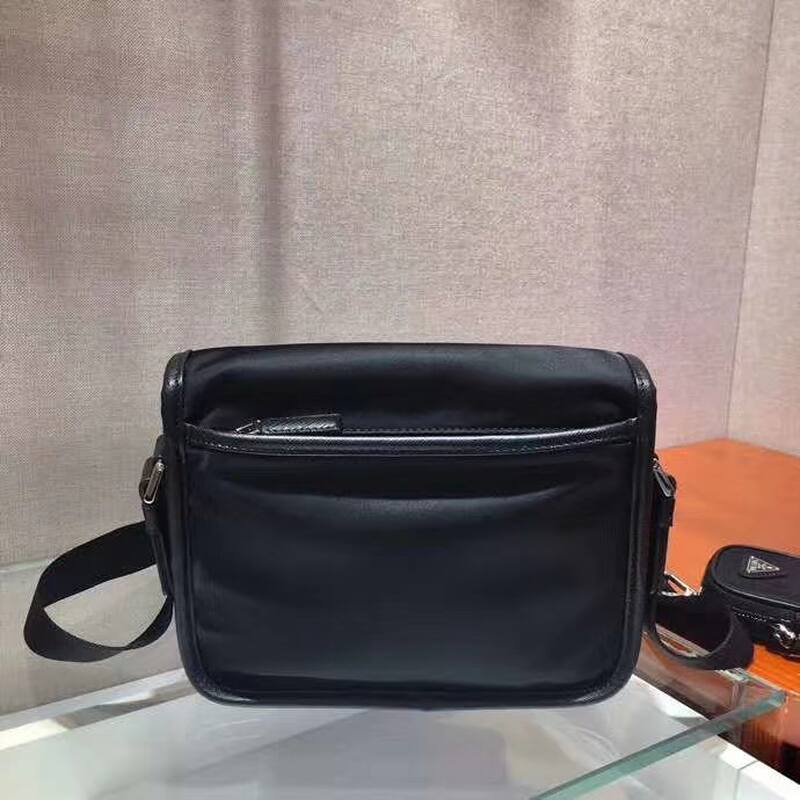 Prada Black shoulder bag — 1:1 Replica
