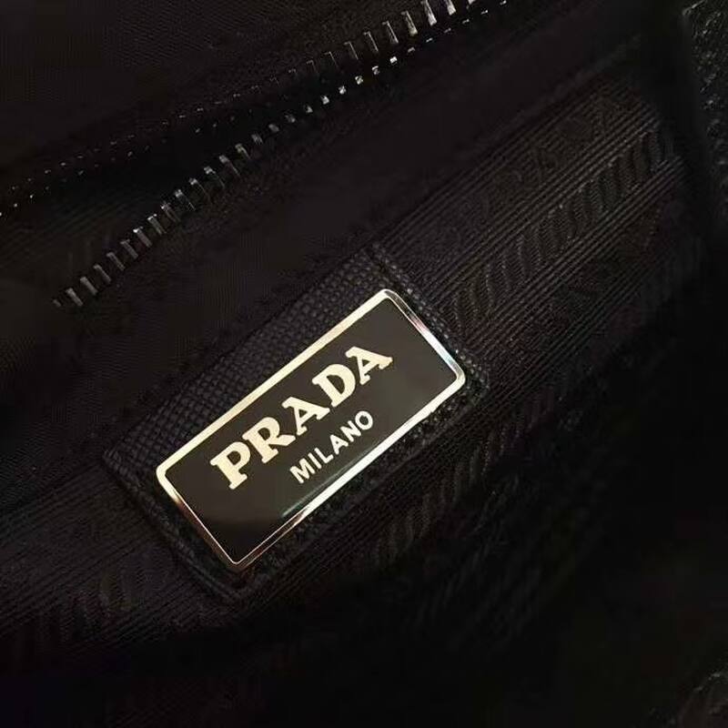 Prada Black shoulder bag — 1:1 Replica
