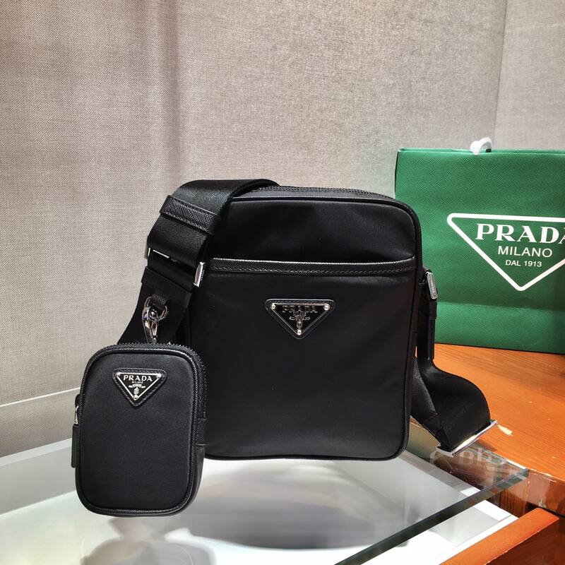 Prada Black shoulder bag — Premium Replica