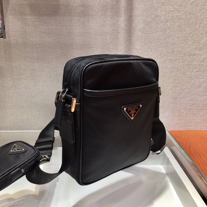 Prada Black shoulder bag — Premium Replica