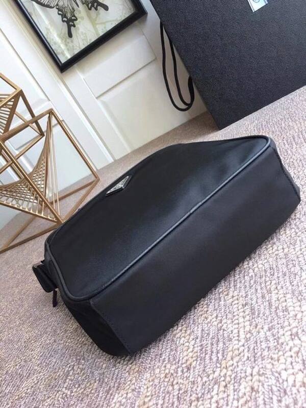 Prada Black shoulder bag — 1:1 Replica