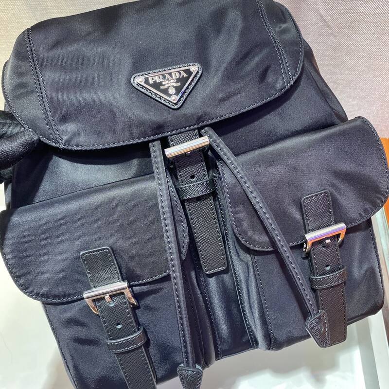 Prada Black 25x18x10cm shoulder bag — Premium Replica