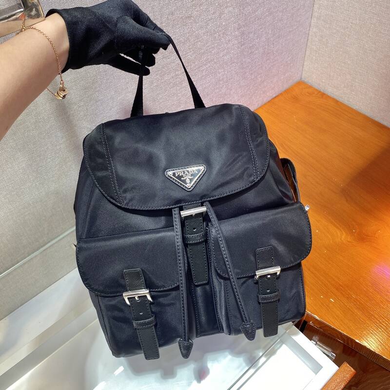 Prada Black 25x18x10cm shoulder bag — Premium Replica