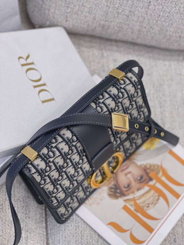 Celine everyday — 1:1 Replica