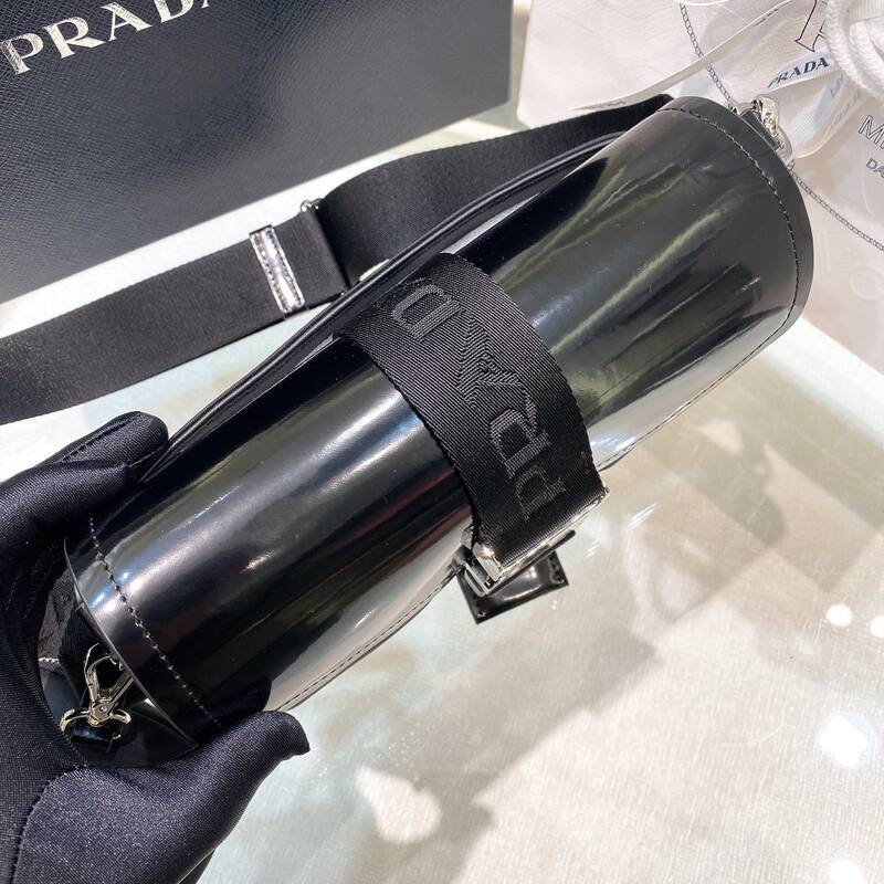 Prada Black shoulder bag — Top Quality Replica