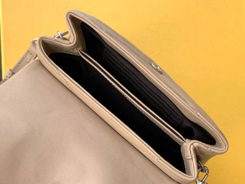Saint Laurent everyday — Top Quality Replica