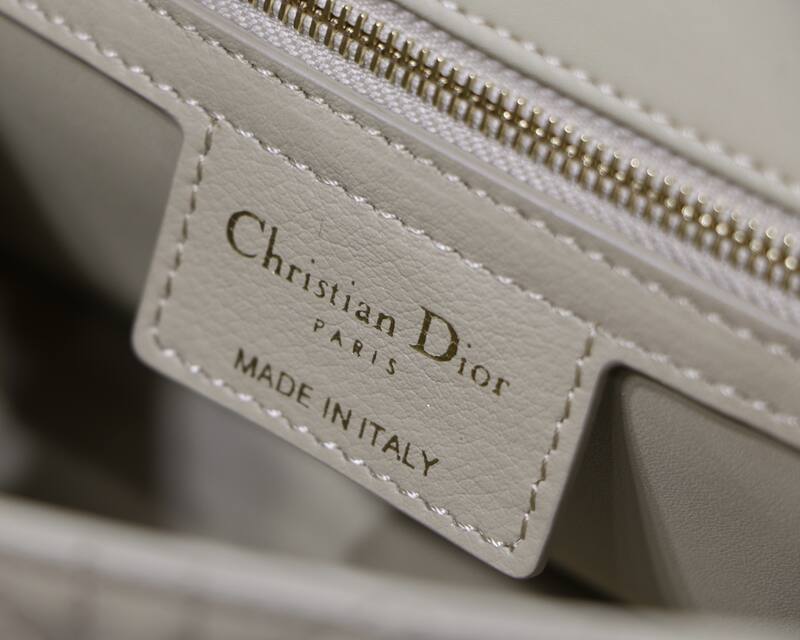 Dior Caro Beige crossbody — Top Quality Replica