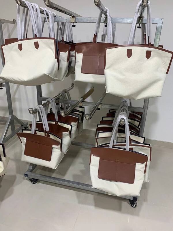 Burberry Brown shoulder bag — Top Quality Replica