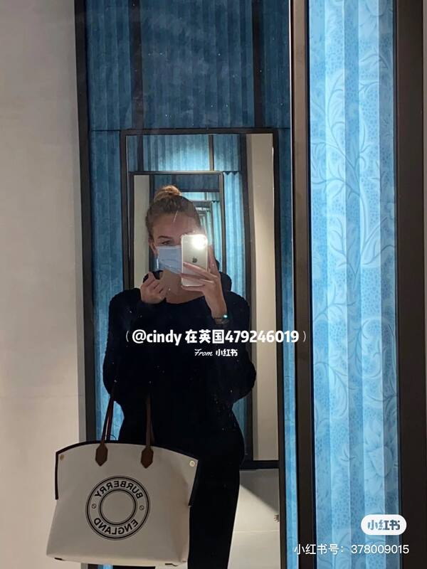 Burberry Brown 40x30x16cm shoulder bag — AAA Quality Replica
