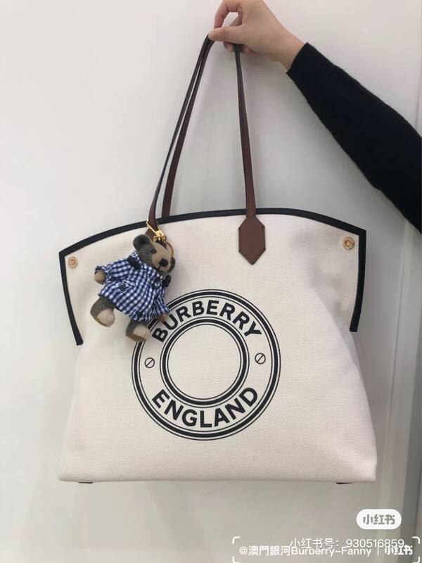 Burberry Brown 40x30x16cm shoulder bag — AAA Quality Replica