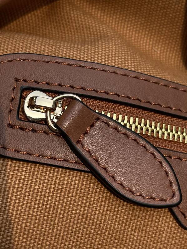 Burberry Brown shoulder bag — Top Quality Replica