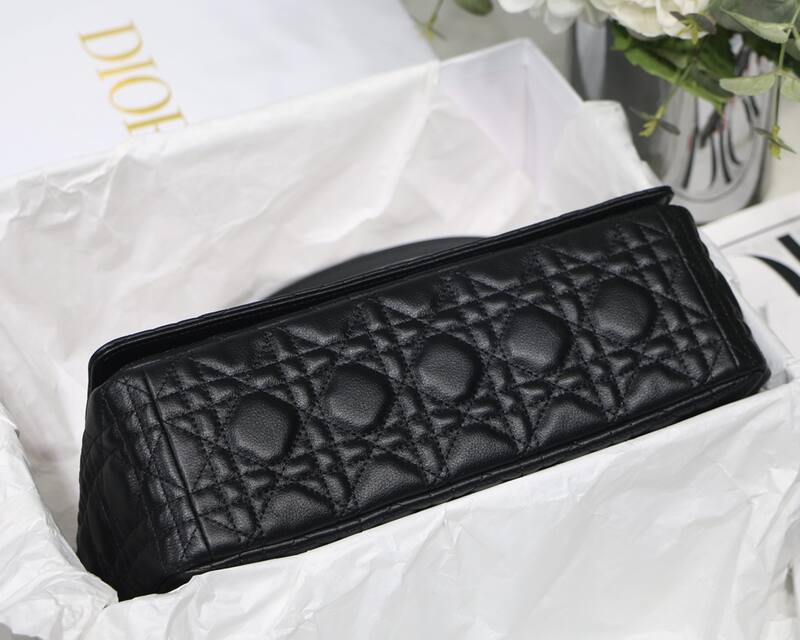 Dior Caro Black shoulder — Premium Replica