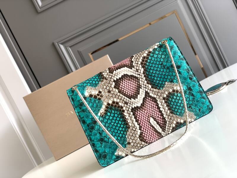 Bulgari shoulder bag — Top Quality Replica