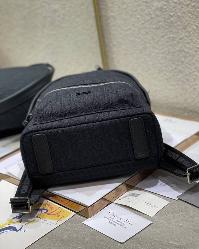 Dior Black Oblique backpack — AAA Quality Replica
