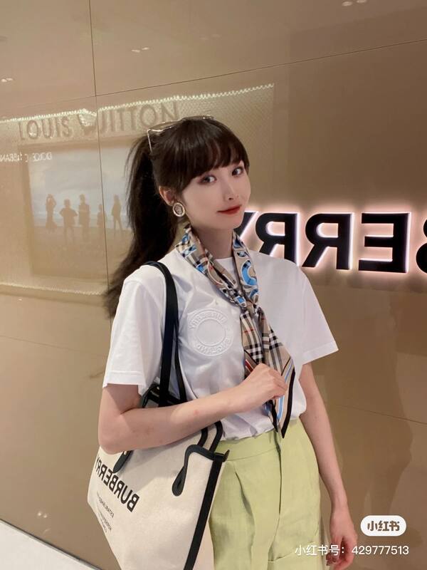 Burberry Black 30x22x12cm shoulder bag — Premium Replica