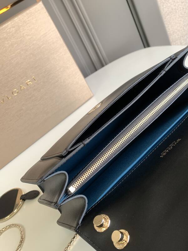 Bulgari shoulder bag — Top Quality Replica