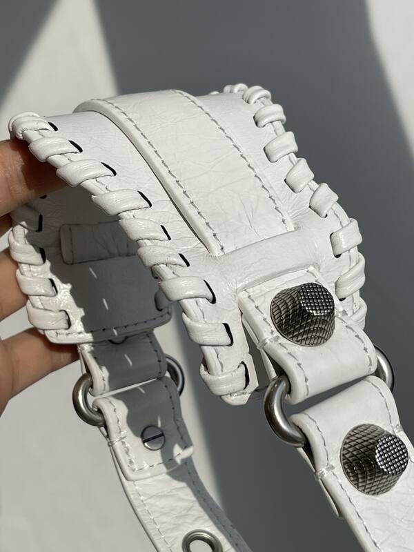 Balenciaga White shoulder bag — Top Quality Replica